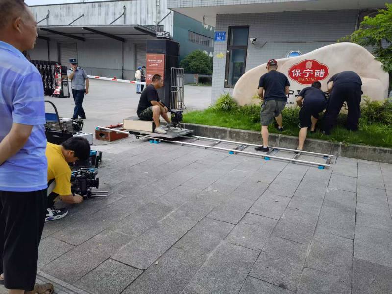 翠屏区广告片拍摄公司核心优势：全流程服务，让品牌广告片省心更出彩